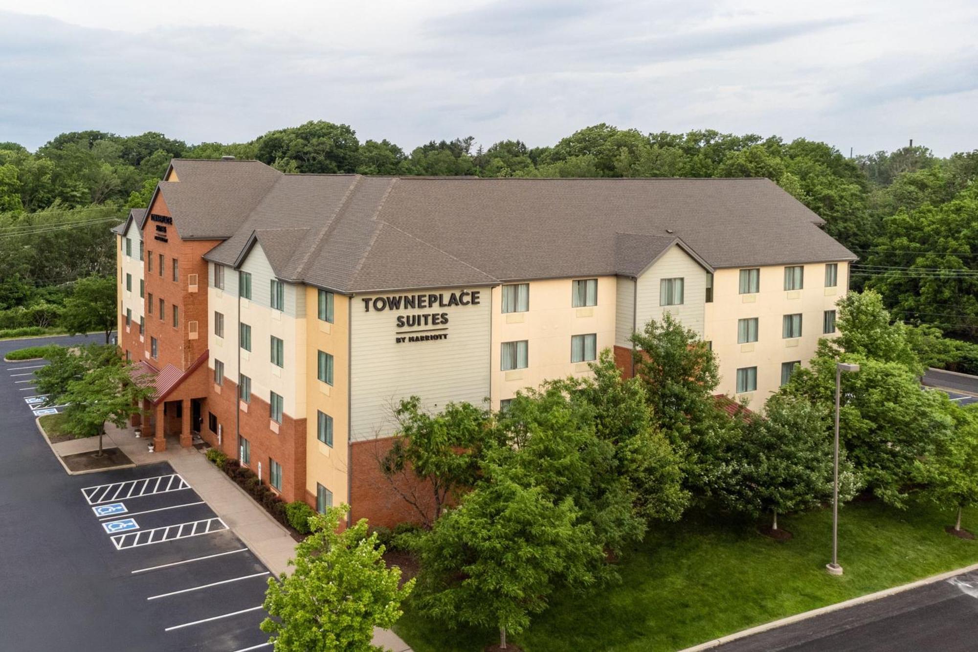 Towneplace Suites By Marriott Erie Kearsarge Экстерьер фото