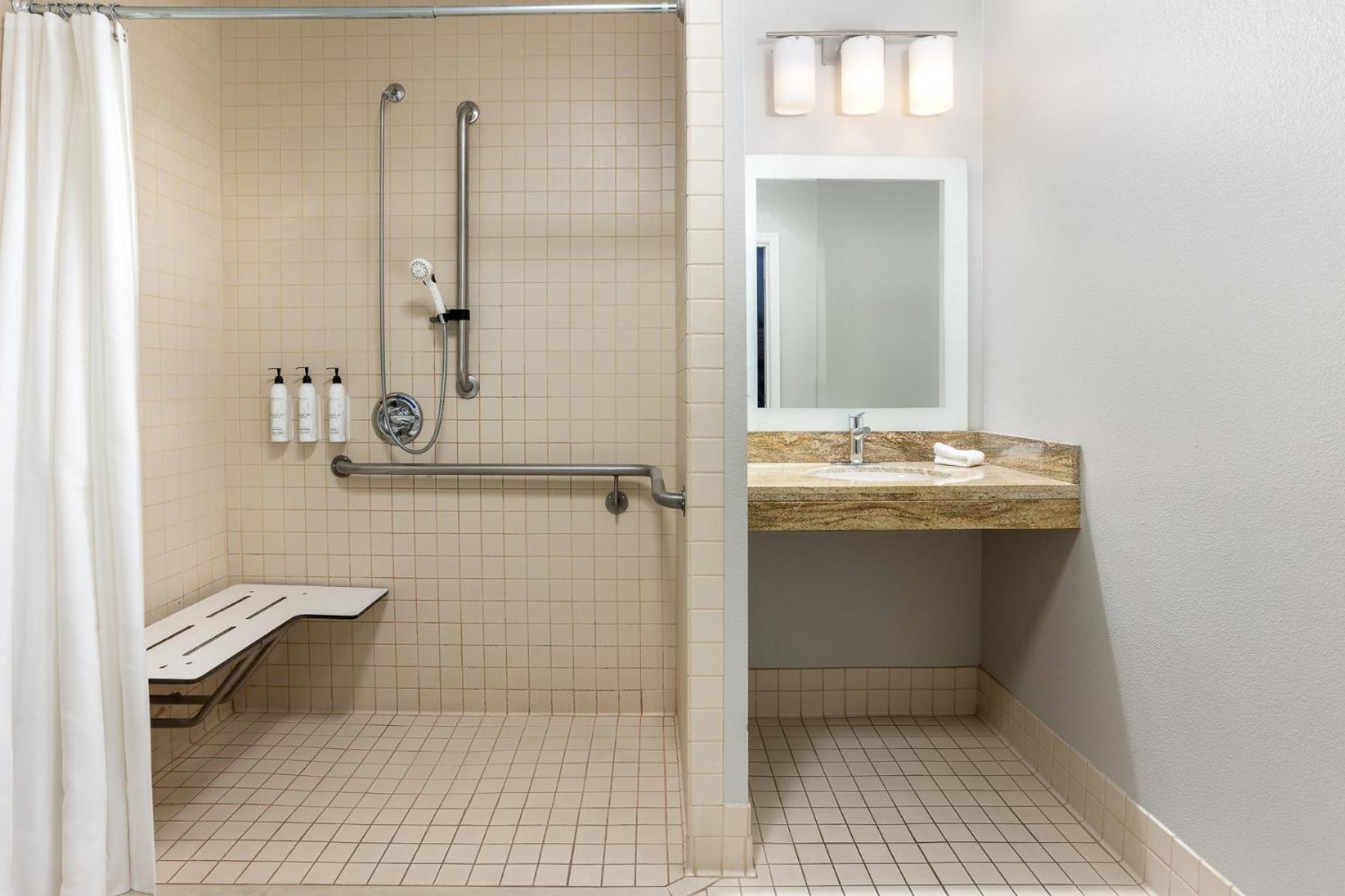 Towneplace Suites By Marriott Erie Kearsarge Экстерьер фото