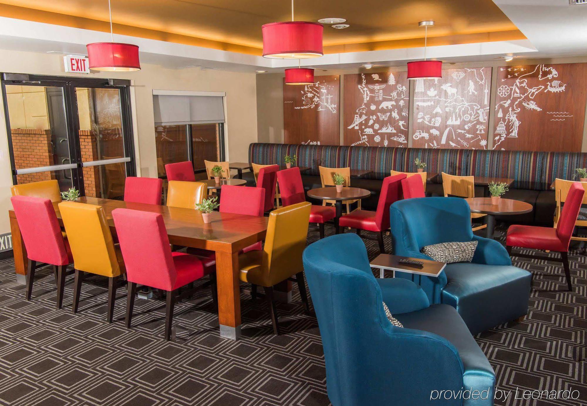 Towneplace Suites By Marriott Erie Kearsarge Экстерьер фото